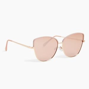 5 for $25 NWT Rose Gold Sunglasses